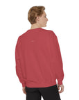 Hug-Themed Garment-Dyed Sweatshirt - Perfect for Gifting, Cozy Outfits, Casual Wear, Birthday Surprises, Everyday Comfort