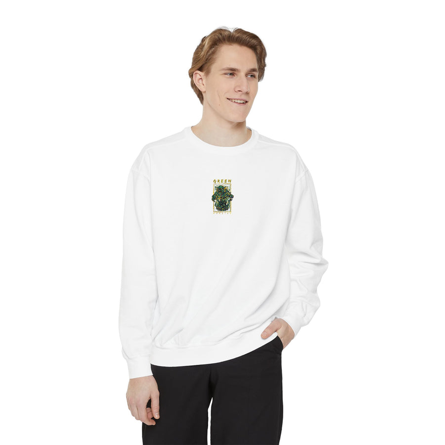 Garment-Dyed Sweatshirt with Nature-Inspired Print, Cozy Fashion for Gardening Enthusiasts, Perfect Gift for Plant Lovers, Ideal for [...]