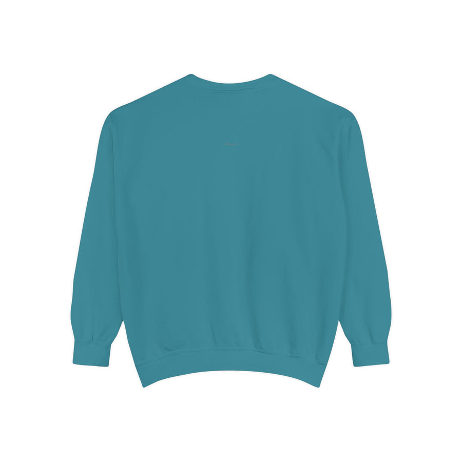 Chic Monogrammed Sweatshirt, Cozy Gift for Her or Him, Perfect for Fall Layering, Personalized Apparel, Casual Weekend Wear