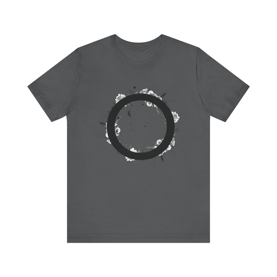 Nature-Inspired Minimalist Tee, Perfect for Nature Lovers, Casual Wear, Gift for Friends, Autumn Vibes
