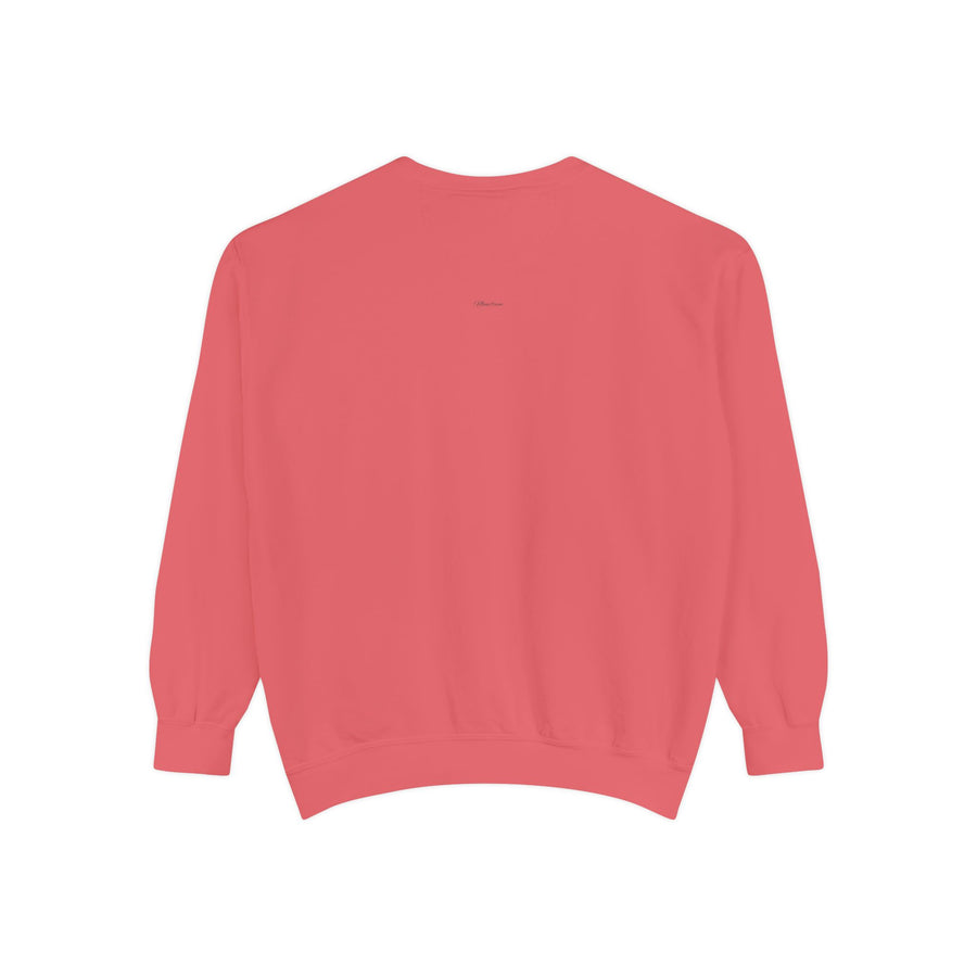 Personalized Nature-Inspired Sweatshirt with Letter N, Cozy Oversized Top for Outdoor Lovers, Gift for Friends, Casual Wear, Birthday Gift