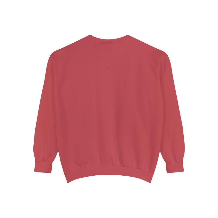 Personalized Nature-Inspired Sweatshirt with Letter N, Cozy Oversized Top for Outdoor Lovers, Gift for Friends, Casual Wear, Birthday Gift