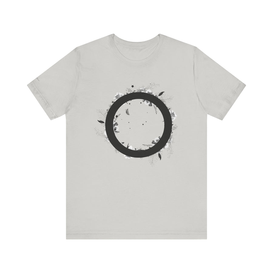 Nature-Inspired Minimalist Tee, Perfect for Nature Lovers, Casual Wear, Gift for Friends, Autumn Vibes