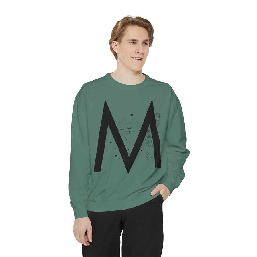 Chic Monogrammed Sweatshirt, Cozy Gift for Her or Him, Perfect for Fall Layering, Personalized Apparel, Casual Weekend Wear