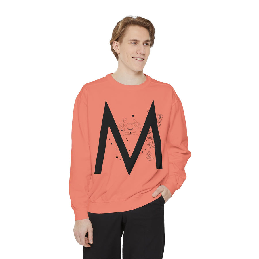 Chic Monogrammed Sweatshirt, Cozy Gift for Her or Him, Perfect for Fall Layering, Personalized Apparel, Casual Weekend Wear