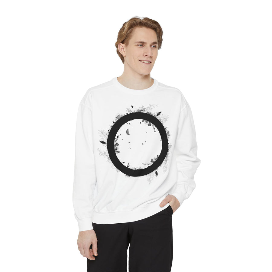 Minimalist Garment-Dyed Sweatshirt, Cozy Unisex Hoodie, Casual Streetwear, Perfect for Layering, Gift for Any Occasion, Relaxed Fit