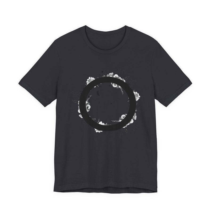 Nature-Inspired Minimalist Tee, Perfect for Nature Lovers, Casual Wear, Gift for Friends, Autumn Vibes