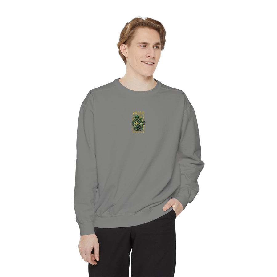 Garment-Dyed Sweatshirt with Nature-Inspired Print, Cozy Fashion for Gardening Enthusiasts, Perfect Gift for Plant Lovers, Ideal for [...]
