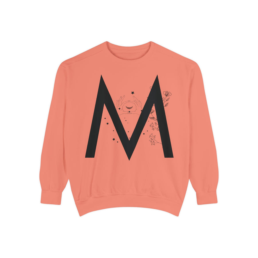 Chic Monogrammed Sweatshirt, Cozy Gift for Her or Him, Perfect for Fall Layering, Personalized Apparel, Casual Weekend Wear