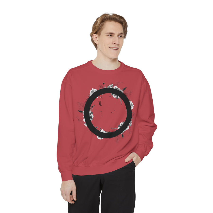 Minimalist Garment-Dyed Sweatshirt, Cozy Unisex Hoodie, Casual Streetwear, Perfect for Layering, Gift for Any Occasion, Relaxed Fit