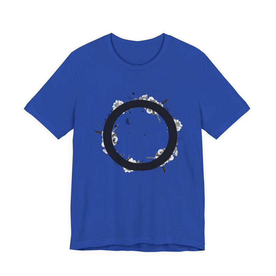 Nature-Inspired Minimalist Tee, Perfect for Nature Lovers, Casual Wear, Gift for Friends, Autumn Vibes
